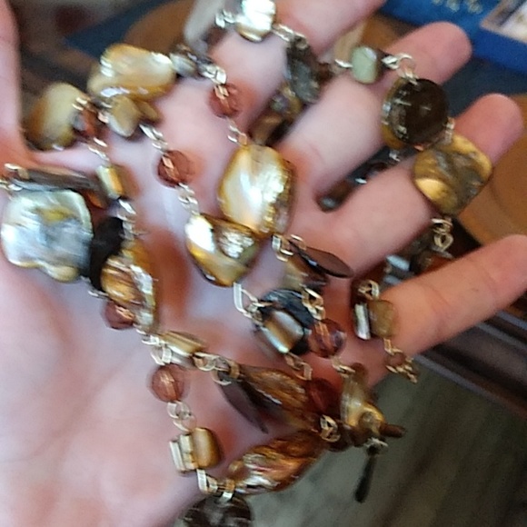 Sea Shell Embellished Bronze And Tan Stament Necklace - Picture 3 of 17